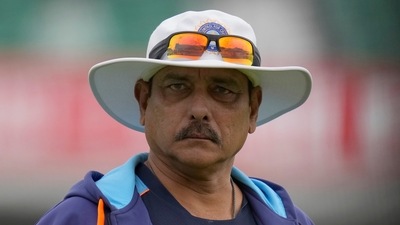 4 India support staff memebers in isolation after Shastri's positive lateral flow test (AP)