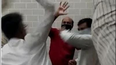 A group of right-wing leaders manhandled a pastor inside a police station on Sunday. (SOURCED.) A group of right-wing leaders manhandled a pastor inside a police station on Sunday. (SOURCED.)