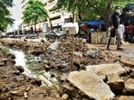 Traders in the popular south Delhi market said DDA has not planned the <span class='webrupee'>₹</span>99-crore revamp project properly.(HT Photo) Traders in the popular south Delhi market said DDA has not planned the <span class='webrupee'>₹</span>99-crore revamp project properly.(HT Photo)