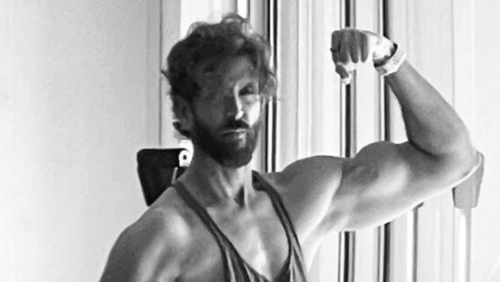 Hrithik Roshan wants fans to say ‘Bollywood bicep ki jai’ after seeing ...