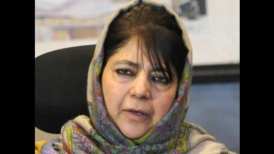 Former chief minister Mehbooba Mufti on Sunday had said that Kashmir had been turned into an open air prison where even the dead aren’t spared. She said Geelani’s family should not have been booked. (HT File) Former chief minister Mehbooba Mufti on Sunday had said that Kashmir had been turned into an open air prison where even the dead aren’t spared. She said Geelani’s family should not have been booked. (HT File)