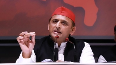 Samajwadi Party chief Akhilesh Yadav also criticized the Yogi Adityanath-led UP government for the rising number of dengue deaths. (PTI FILE PHOTO)