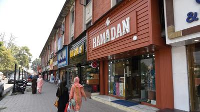 Shops in Lal Chowk open as the authorities ease some restrictions imposed on public movements following the death of Senior Hurriyat Conference leader Syed Ali Shah Geelani in Srinagar on Monday, September 6. (Waseem Andrabi/Hindustan Times) Shops in Lal Chowk open as the authorities ease some restrictions imposed on public movements following the death of Senior Hurriyat Conference leader Syed Ali Shah Geelani in Srinagar on Monday, September 6. (Waseem Andrabi/Hindustan Times)
