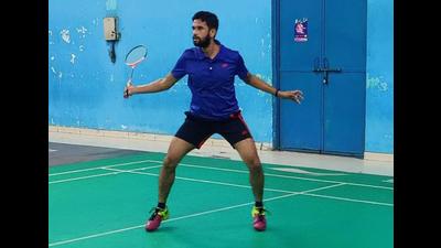 Badminton player Vakul Sharma in action. (HT PHOTO) Badminton player Vakul Sharma in action. (HT PHOTO)