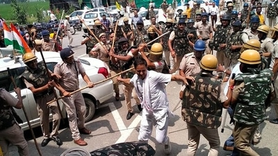 Haryana police personnel baton-charged a group of protesting farmers in Karnal, injuring many of them, on August 28. (File photo) Haryana police personnel baton-charged a group of protesting farmers in Karnal, injuring many of them, on August 28. (File photo)