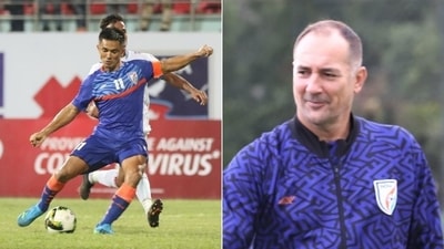 India notched up 2-1 win in the second game against Nepal on Sunday