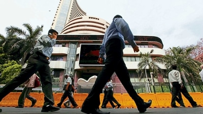 IndusInd Bank, Kotak Bank Bank, Power Grid, Sun Pharma and Asian Paints were among the laggards. IndusInd Bank, Kotak Bank Bank, Power Grid, Sun Pharma and Asian Paints were among the laggards.