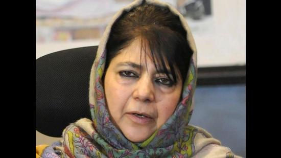Former chief minister Mehbooba Mufti on Sunday had said that Kashmir had been turned into an open air prison where even the dead aren’t spared. She said Geelani’s family should not have been booked. (HT File)