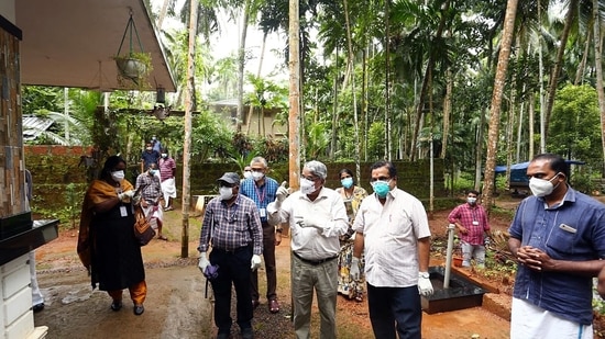 A central team of experts visits the homes at Chathamangalam where one Nipah victim died, in Kozhikode.&nbsp;(ANI Photo)