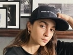 Alia Bhatt has acted and produced Darlings. Shah Rukh Khan's Red Chillies Entertainment is a co-producer on the film. Alia Bhatt has acted and produced Darlings. Shah Rukh Khan's Red Chillies Entertainment is a co-producer on the film.
