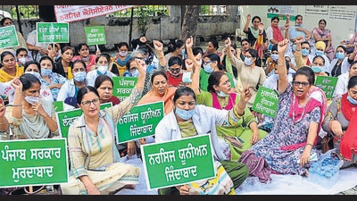 On the call of a state-level body, staff nurses under the banner of the Ludhiana Nursing Association raised an agitation outside the civil surgeon’s office and remained on strike for the second consecutive day. (Representative image/HT) On the call of a state-level body, staff nurses under the banner of the Ludhiana Nursing Association raised an agitation outside the civil surgeon’s office and remained on strike for the second consecutive day. (Representative image/HT)