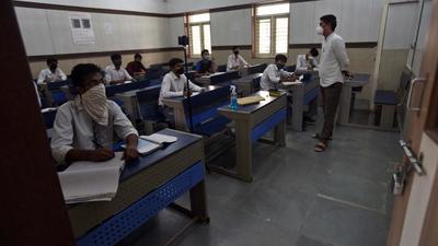 Schools were allowed to open for classes 9-12 from September 1 in the national capital. (Raj K Raj/HT) Schools were allowed to open for classes 9-12 from September 1 in the national capital. (Raj K Raj/HT)