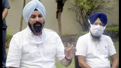 Akali Dal leader Bikram Singh Majithia had filed a defamation case against the Aam Aadmi Party MP Sanjay Singh in 2016. (HT photo) Akali Dal leader Bikram Singh Majithia had filed a defamation case against the Aam Aadmi Party MP Sanjay Singh in 2016. (HT photo)