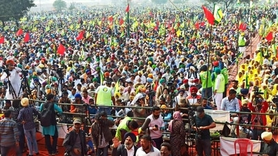 "The court has so far not taken any interest in the report. It should be made public,” said Anil Jaysing Ghanwat, one of the experts on the panel. In picture - Farmers protest. (HT Photo)