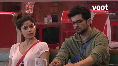 Shamita Shetty and Raqesh Bapat got into an argument on Bigg Boss OTT.