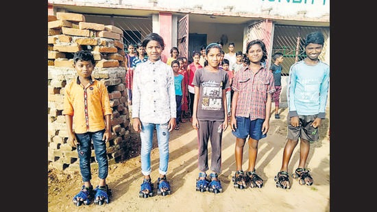 Students practice skating at Birsa Munda High School, Janho-Barwaiya , Jharkhand. Students practice skating at Birsa Munda High School, Janho-Barwaiya , Jharkhand.