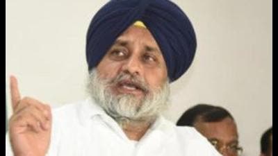 Sukhbir said it was shocking that the Centre was not taking into account the unprecedented increase in the prices of diesel and fertilisers in the last one year while calculating the hike in the MSP of wheat and other crops. (HT photo)