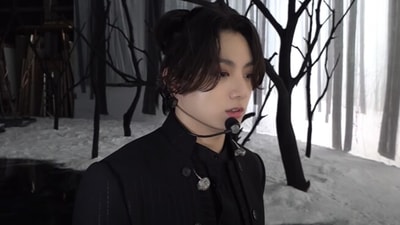 BTS singer Jungkook reveals he dreamt of being chased by a spider.&nbsp;