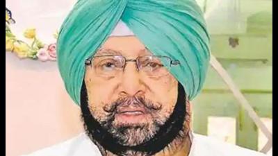 Punjab CM Capt Amarinder Singh demanded that the Centre should hike the wheat MSP to  ₹2,830 per quintal. (HT photo)