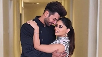 Mahhi Vij is unhappy with the pictures of her that Jay Bhanushali posts. Mahhi Vij is unhappy with the pictures of her that Jay Bhanushali posts.