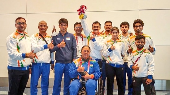 New Delhi: Badminton medalists of the Tokyo Paralympics with team coach pose for photographs on their arrival in New Delhi, Monday, Sept 6, 2021.&nbsp;(PTI)