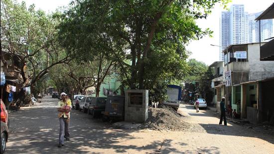 Motilal Nagar 1, 2 and 3 in Goregaon, Mumbai were built in 1960. The colony is awaiting redevelopment for years. (Hindustan Times)