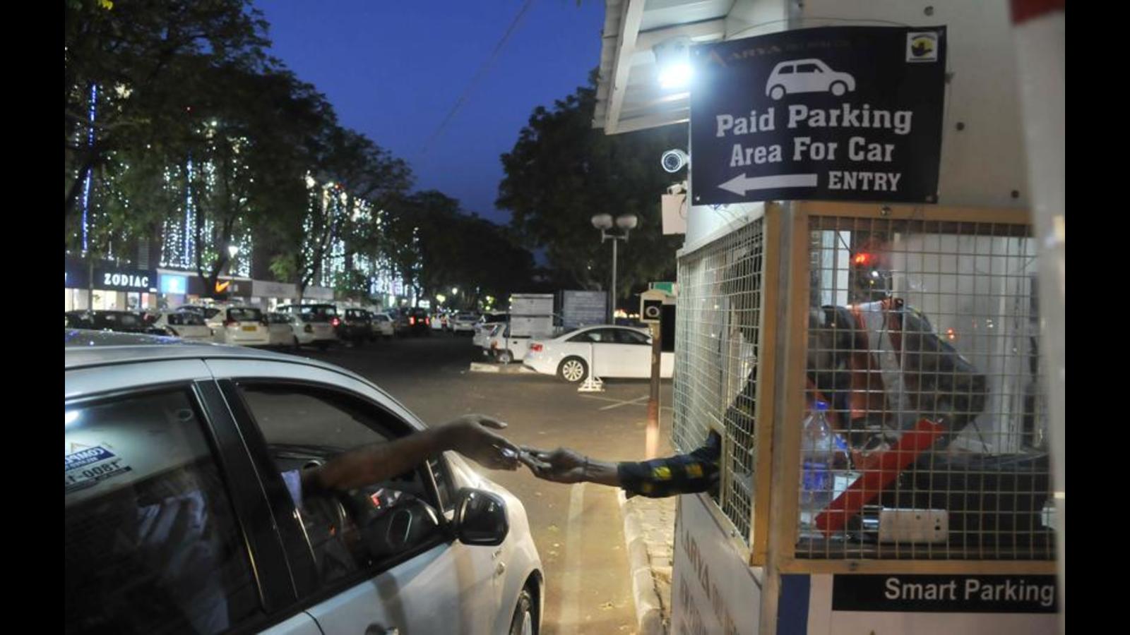 In Chandigarh, parking lots still riddled with issues