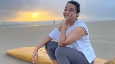 Swara Bhasker's kickboxing workout at beach will knock out your mid-week blues (Instagram/reallyswara) Swara Bhasker's kickboxing workout at beach will knock out your mid-week blues (Instagram/reallyswara)