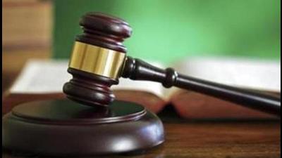 The sessions court on Thursday rejected bail applications of two accused arrested for allegedly organising fake vaccination camps at Podar Centre, Parel and other places in Mumbai in May (For representation) The sessions court on Thursday rejected bail applications of two accused arrested for allegedly organising fake vaccination camps at Podar Centre, Parel and other places in Mumbai in May (For representation)