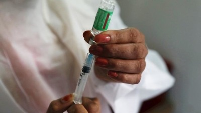 More than 716 million vaccine doses, including the 8,651,701 doses in the last 24 hours, have been administered in the country as of 7am on Thursday. (HT Photo) More than 716 million vaccine doses, including the 8,651,701 doses in the last 24 hours, have been administered in the country as of 7am on Thursday. (HT Photo)