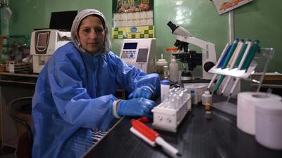 Masrat Jan, 43, at her diagnostic lab in Srinagar. After her son’s birth, the science graduate decided to enroll for a diploma in medical lab technology and start a diagnostic lab (WASEEM ANDRABI/HT) Masrat Jan, 43, at her diagnostic lab in Srinagar. After her son’s birth, the science graduate decided to enroll for a diploma in medical lab technology and start a diagnostic lab (WASEEM ANDRABI/HT)