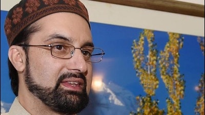 All Parties Hurriyat Conference (APHC) led by Mirwaiz Umar Farooq issued the statement on the new dispensation in Afghanistan. (HT FILE)