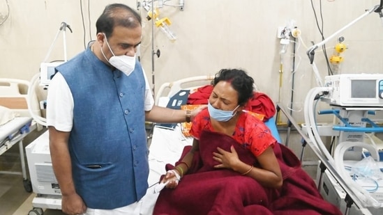 Assam CM Himanta Biswa Sarma met passengers who were injured in the boat accident. (ANI) Assam CM Himanta Biswa Sarma met passengers who were injured in the boat accident. (ANI) 