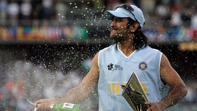 MS Dhoni: File Image (File) MS Dhoni: File Image (File)