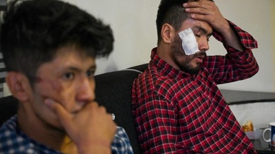 Afghan newspaper Etilaatroz journalists Neamat Naqdi (R) and Taqi Daryabi sit in their office after being released from Taliban custody in Kabul. (AFP) Afghan newspaper Etilaatroz journalists Neamat Naqdi (R) and Taqi Daryabi sit in their office after being released from Taliban custody in Kabul. (AFP)