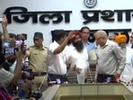 Farmers and officials at joint press briefing (ANI)