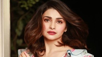 Prachi Desai made her Bollywood debut in 2008 with Rock On. Prachi Desai made her Bollywood debut in 2008 with Rock On.