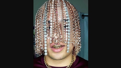 The image shows Mexican rapper Dan Sur in his new ‘hairstyle.’ (Instagram/@dansurig)