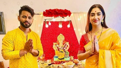 Rahul Vaidya with Disha Parmar at their home. Rahul Vaidya with Disha Parmar at their home.