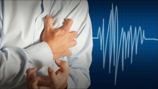 Chest Discomfort: Chest pain or discomfort is caused when the heart muscle does not get enough oxygen-rich blood. It can happen at any point and can last longer than a few minutes. A common location is center of the chest (substernal). Burning in the chest, can mimic acidity.(Twitter/GaryMonk)