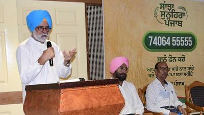Former ambassador KC Singh addressing the media in Ludhiana on Sunday. (Harsimar Pal Singh/HT)