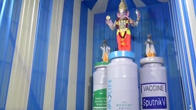 The devotees appreciated the idea of promoting the Covid-19 vaccination drive. (ANI/Twitter) The devotees appreciated the idea of promoting the Covid-19 vaccination drive. (ANI/Twitter)
