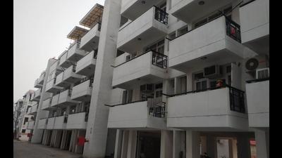 Chandigarh Housing Board is also getting residential properties repaired for  ₹15 lakh. Repair work of booths and shops will be done at the Modern Housing Complex in Manimajra, Sectors 38 (West), 49, 51, 61 and other sectors. (HT FILE PHOTO)