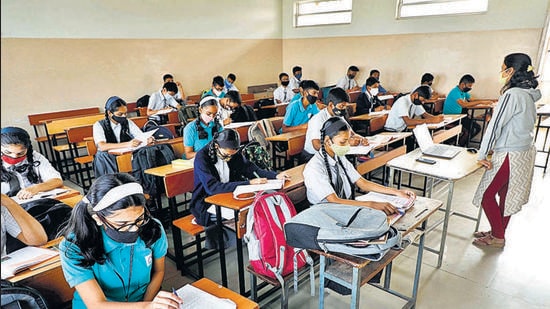 A school in Pune that reopened on February 1, 2021, before authorities announced that schools will remained closed following rise in Covid cases in the city. Readers suggest steps that should be taken to ensure all staff at private schools are fully vaccinated. (HT)