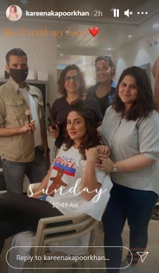 Kareena Kapoor poses with her team.