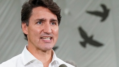 Trudeau was uninjured in the gravel-throwing incident that occurred as he was preparing to board his campaign bus. (Reuters file photo)