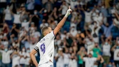 Karim Benzema nets hat trick as Real Madrid makes winning return to Bernabeu (AP) Karim Benzema nets hat trick as Real Madrid makes winning return to Bernabeu (AP)