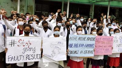 MBBS students protest at the campus of Patna Medical College & Hospital on Monday. (Santosh Kumar/HT Photo) MBBS students protest at the campus of Patna Medical College & Hospital on Monday. (Santosh Kumar/HT Photo)