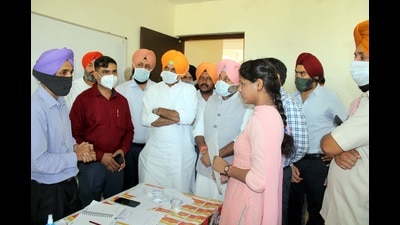 The placement camp in progress at Gulzar Group of Institutes in Khanna, Ludhiana. (HT photo)