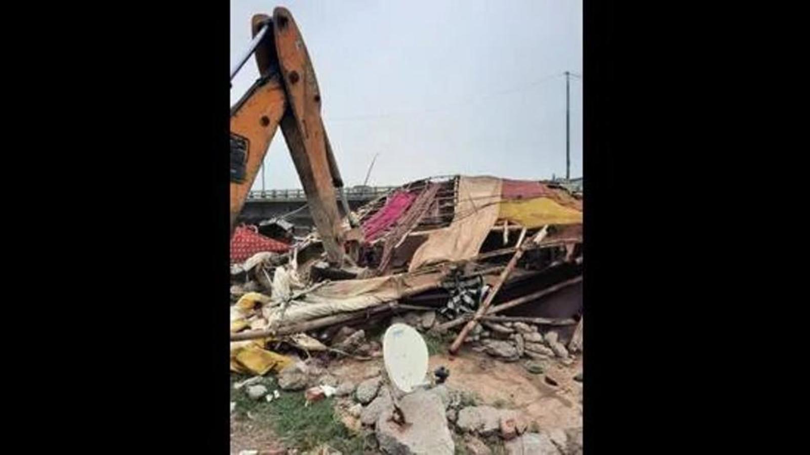 Ludhiana MC demolishes illegal sheds in Model Town extension area Hindustan Times